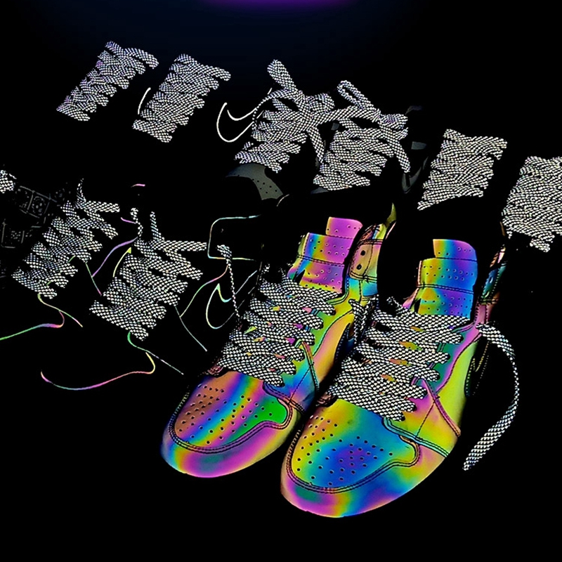 Cordones planos que brillan en - Travis Scott Lace reseña y precio