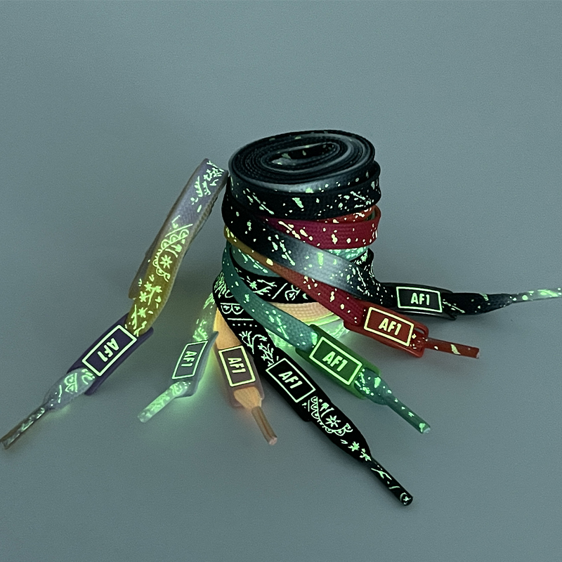 Cordones luminosos con brillo  - Travis Scott Lace reseña y precio