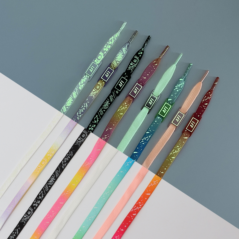 Cordones luminosos con brillo  - Travis Scott Lace reseña y precio