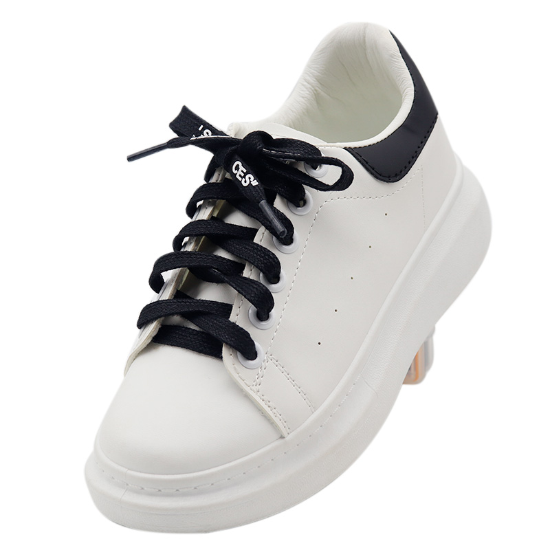 Cordones planos de Material de - Travis Scott Lace reseña y precio