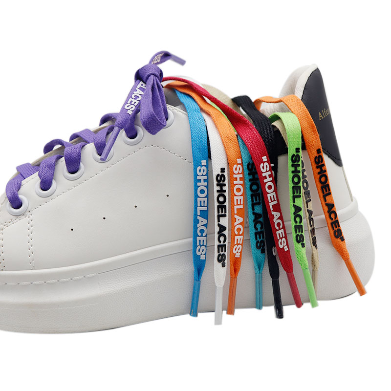 Cordones planos de Material de - Travis Scott Lace reseña y precio