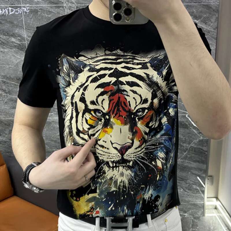 Camiseta de manga corta con ca - Streetwear Outfit Brand reseña y precio